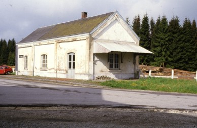 WIDEUMONT  DIA 84-8520.jpg